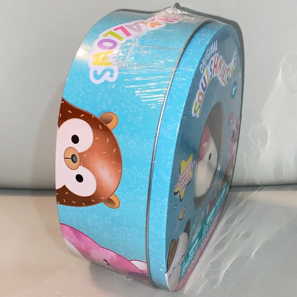 Squishmallows Official Kellytoy Collector’s Tin with Micromallow Exclusive Pin